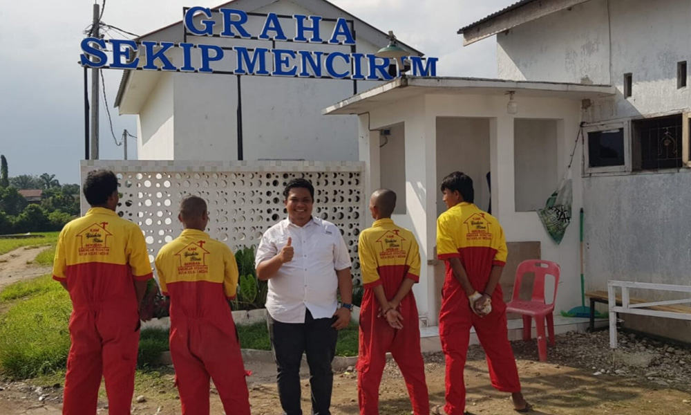 Penuh Bahagia! Pavling Blok Buatan Warga Binaan Permasyarakatan Diborong Developer
