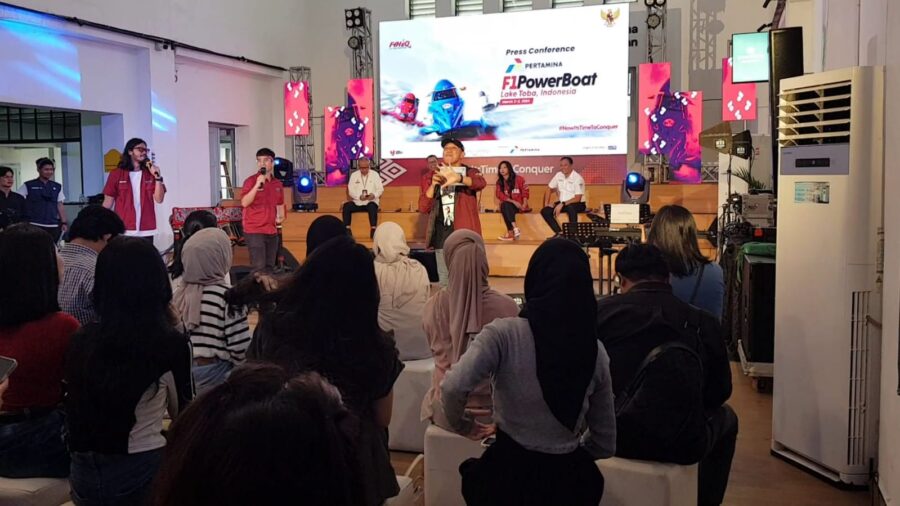 Persiapan Event Internasional F1 Powerboat Danau Toba 2024