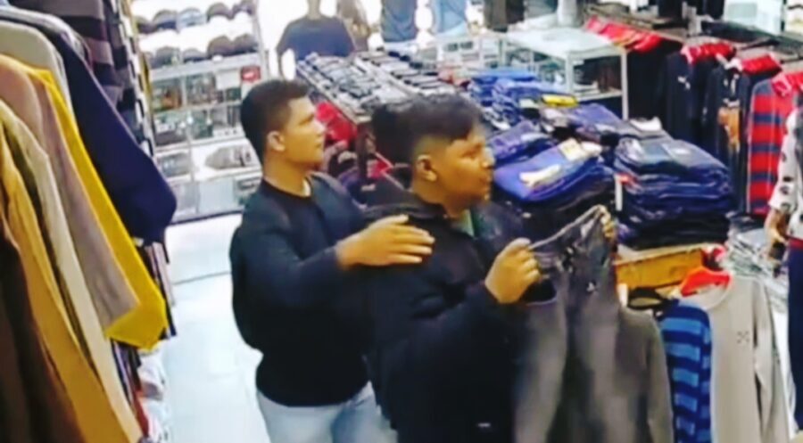 Hampir Dipeluk Dari Belakang Caleg Terpilih dijemput Polisi