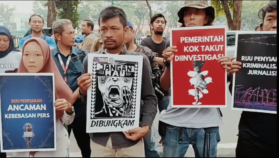 Demo di Depan DPRD Sumatera Utara, Puluhan Jurnalis Turun Kejalan