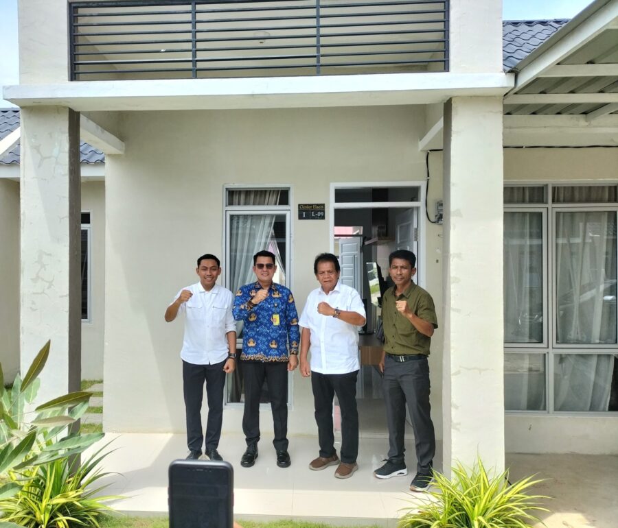Dua Pejabat Tinggi Plat Merah Bertemu di Rumah Contoh, Ada Apa