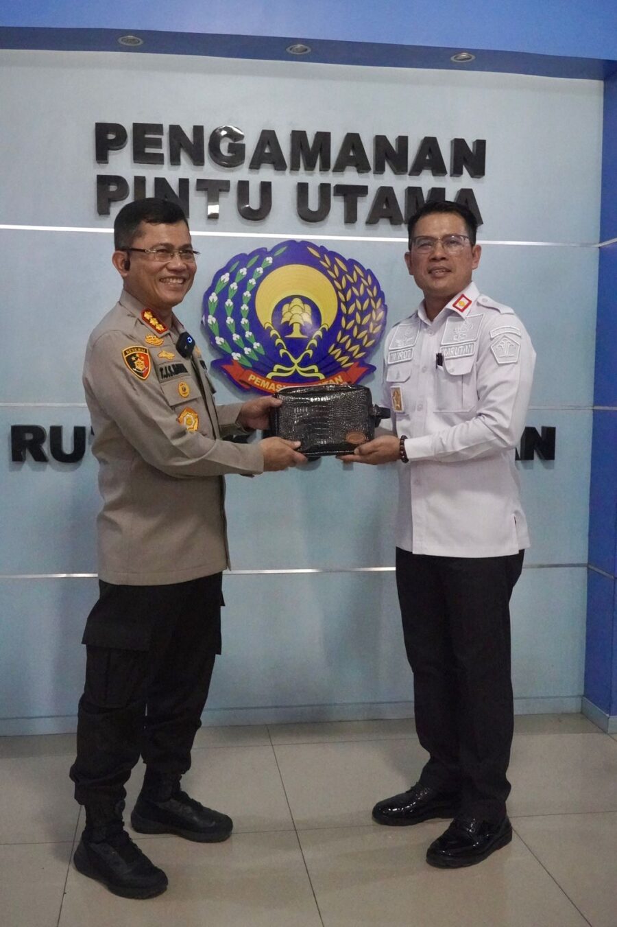 Kapolrestabes Medan Lihat Kerajinan Bimkeragusta