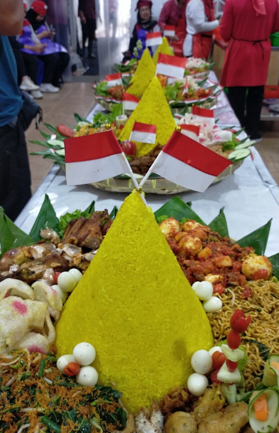 Rutan Medan Hadirkan Chef Hotel Juri Lomba Masak Nasi Tumpeng