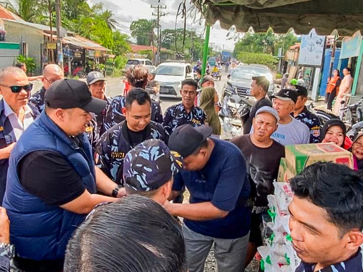 AMPI Medan Kembali Salurkan Bantuan Korban Banjir di Medan Labuhan