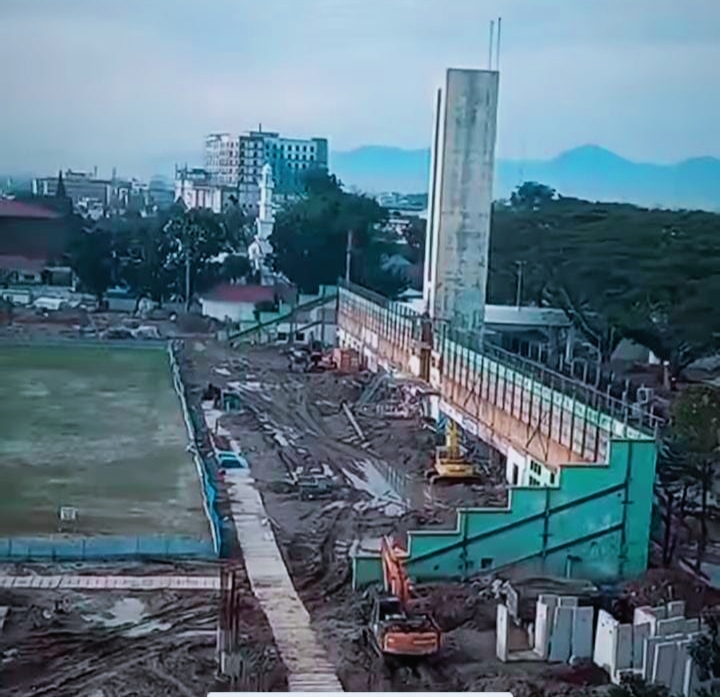 Revitalisasi Stadion Teladan Medan Tak Kunjung Selesai