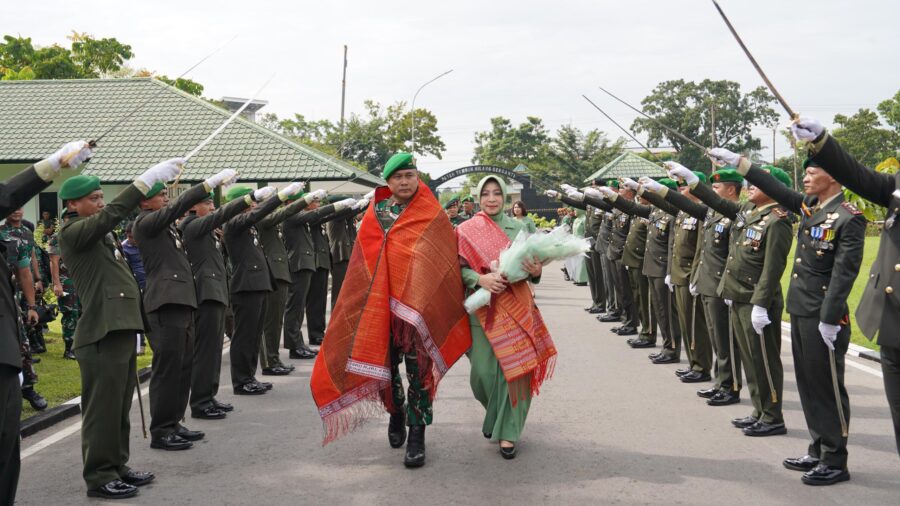 Mayjen TNI Rio Firdianto Pimpin Apel Luar Biasa Kodam I/BB