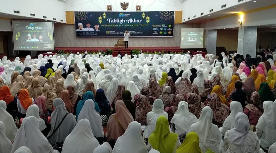 Tabligh Akbar Perdana di Hotel Madani Dihadiri Ratusan Jamaah
