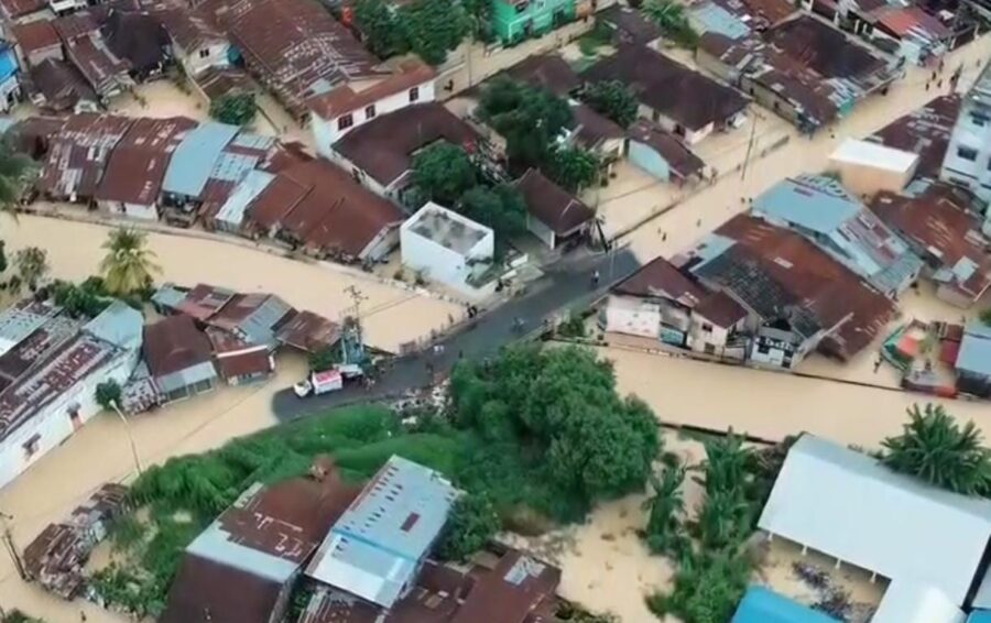 Peringatan Banjir Susulan di Sejumlah Wilayah di Keluarkan BNPB