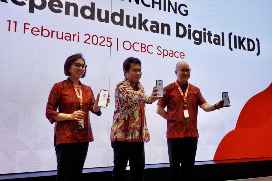 OCBC sebagai bank swasta pertama mengimplementasikan versi IKD terbaru 2025.