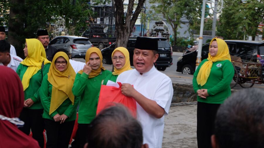 Plt Kepala Rutan Rantau Ikuti Pembagian Bansos dan Buka Puasa Bersama di Kanwil Ditjenpas Kalsel