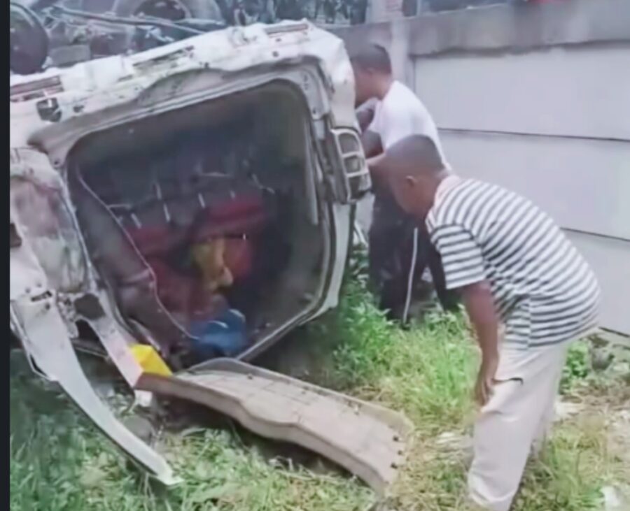 4 Tewas Tabrakan Antara Kereta Api dan Mobil