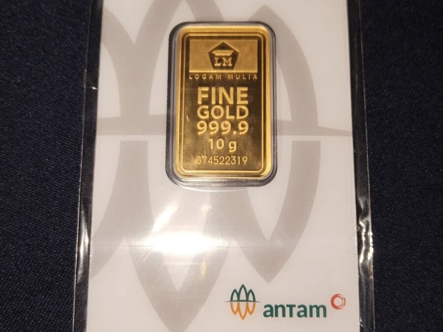Harga Emas Sentuh Rp 2 Juta/gr