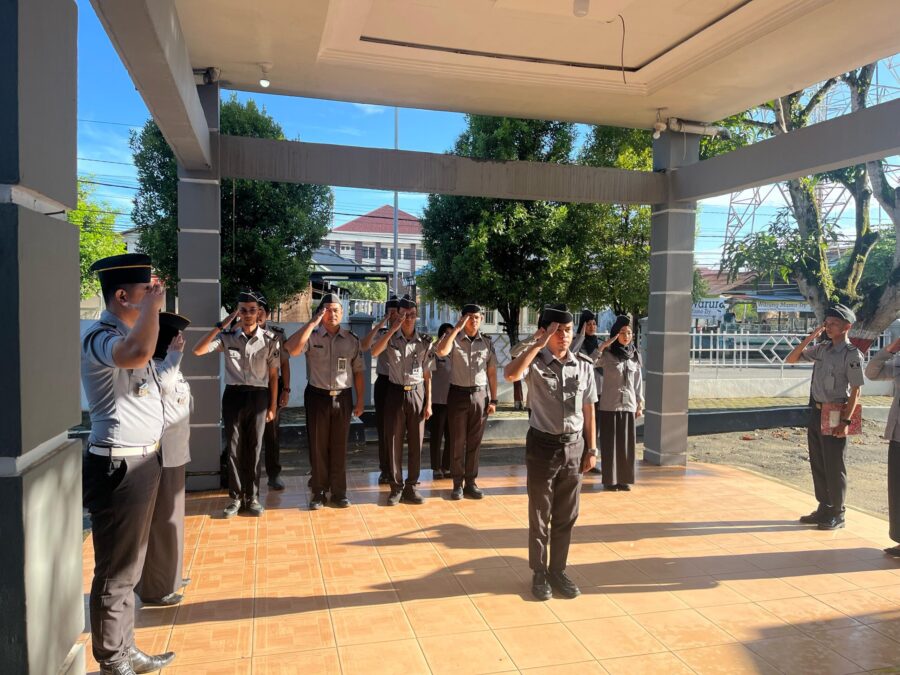 PLT Karutan Pimpin Apel Pagi, Tekankan Disiplin dan Solidaritas Petugas