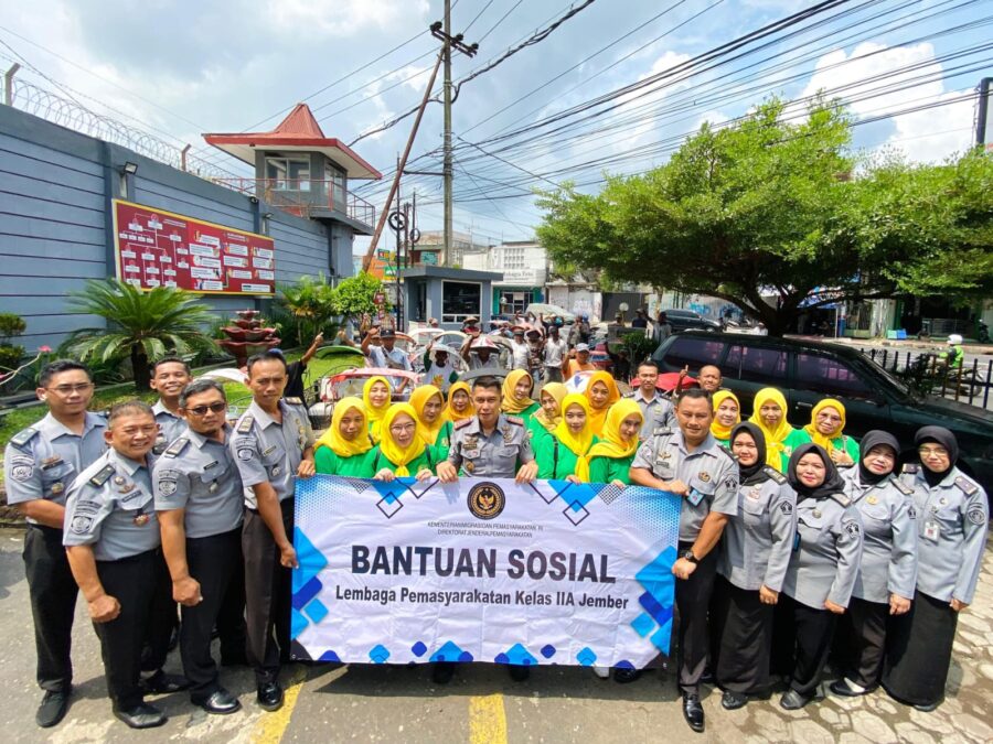 Lapas Jember Berbagi Kebahagian dengan Penarik Becak