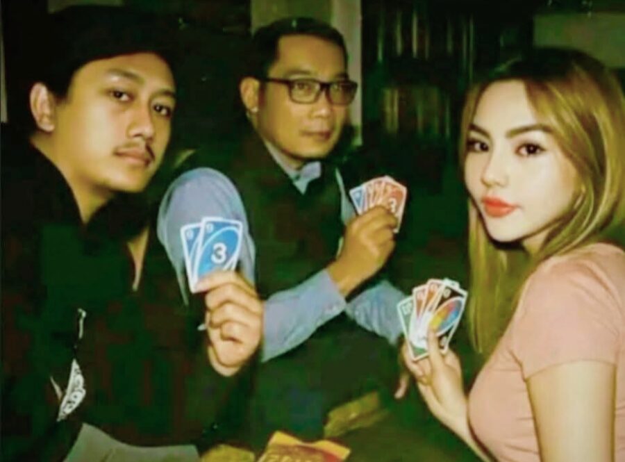 Lisa Mariana Kecewa Mantan Gubernur Jabar Tidak Hadiri Sidang