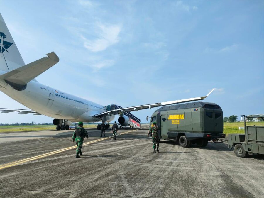 Tim Jihandak Amankan Pesawat Saudi Airlines Dari Teror BOM