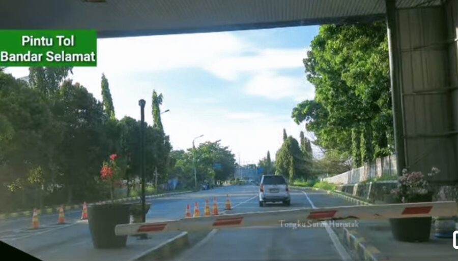Akses Jalan Depan Pintu Tol Bandar Selamat Resmi Ditutup untuk Tingkatkan Kelancaran Lalu Lintas di Medan