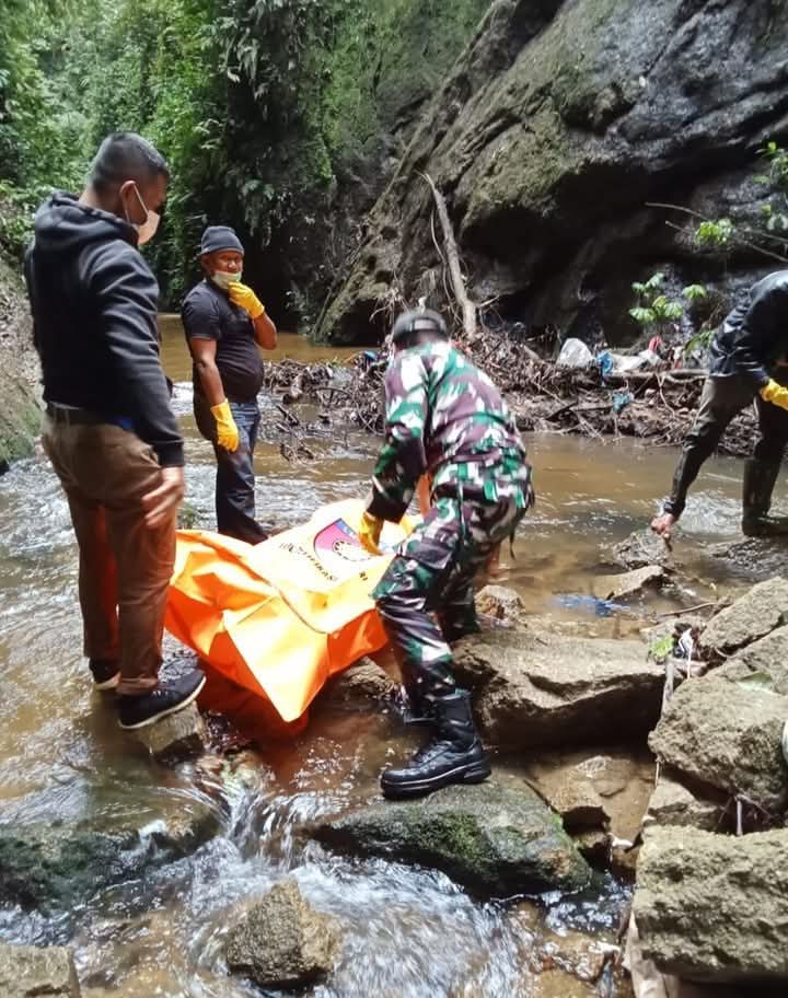 Mayat Wanita Tanpa Kepala Ditemukan di Sungai Karo, Polisi Selidiki Kasus Pembunuhan
