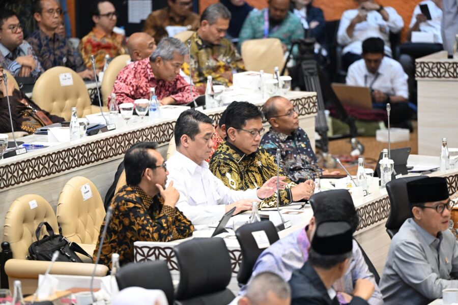 Rapat Penetapan Pagu Indikatif APBN TA 2026 di Gedung DPR Berlangsung Semarak