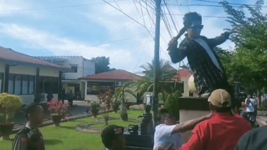 Bupati Pati Tegaskan Tidak Akan Mundur Meski Diguyur Demo Masif