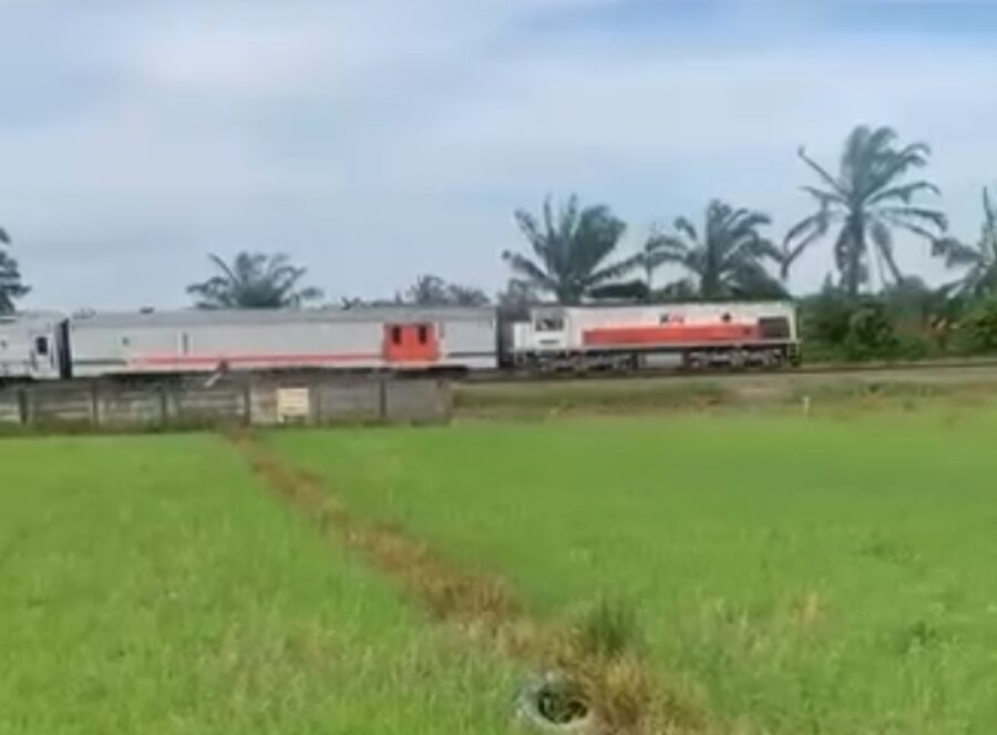 Pria Paruh Baya Tewas Mengenaskan Tertabrak Kereta Api di Perbaungan