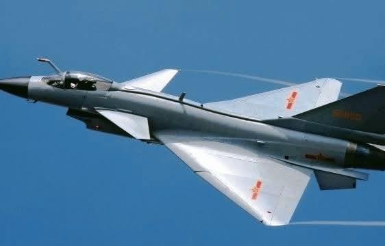 TNI Borong Chengdu J-10, Dunia Gempar