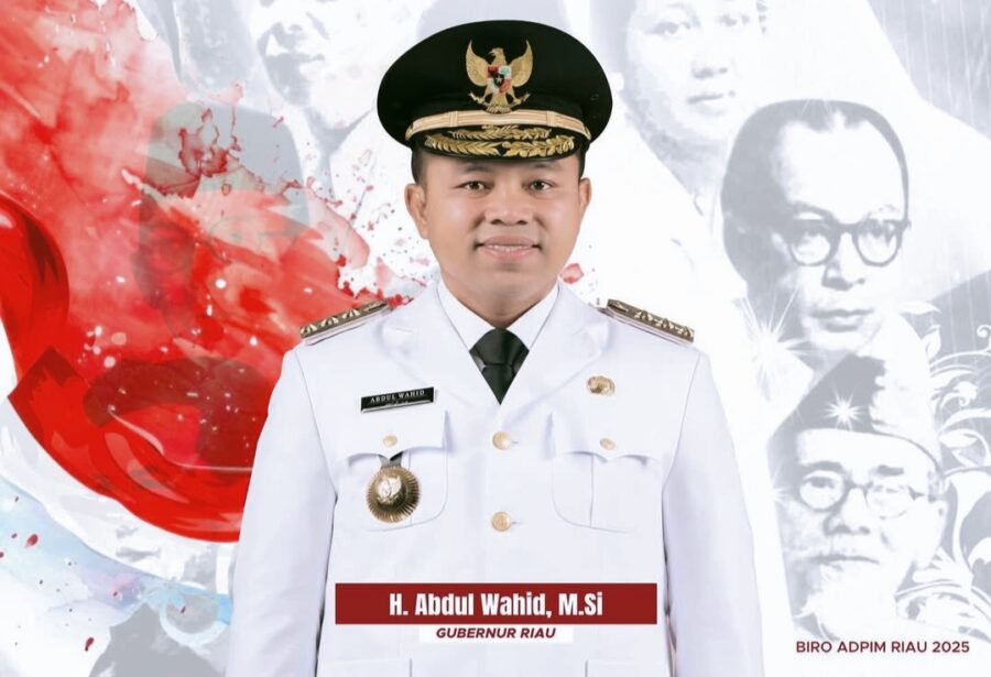 UAS Menguatkan Keterangan Dinas Infokom Pemprov Riau Gubernur Riau Dimintain Keterangan