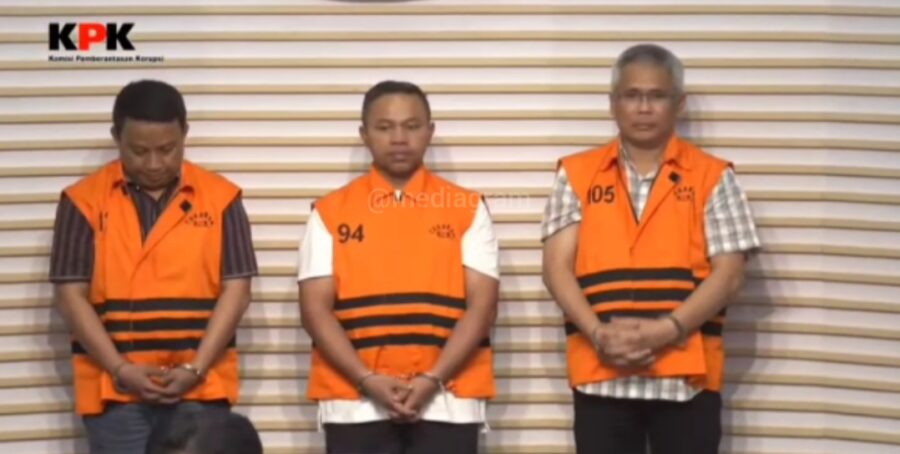Jahatnya Gubernur Riau Minta Jatah Preman