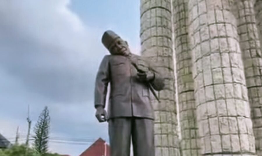 Patung Soekarno di Alun-alun Indramayu Jadi Sorotan Setelah Kerusakan