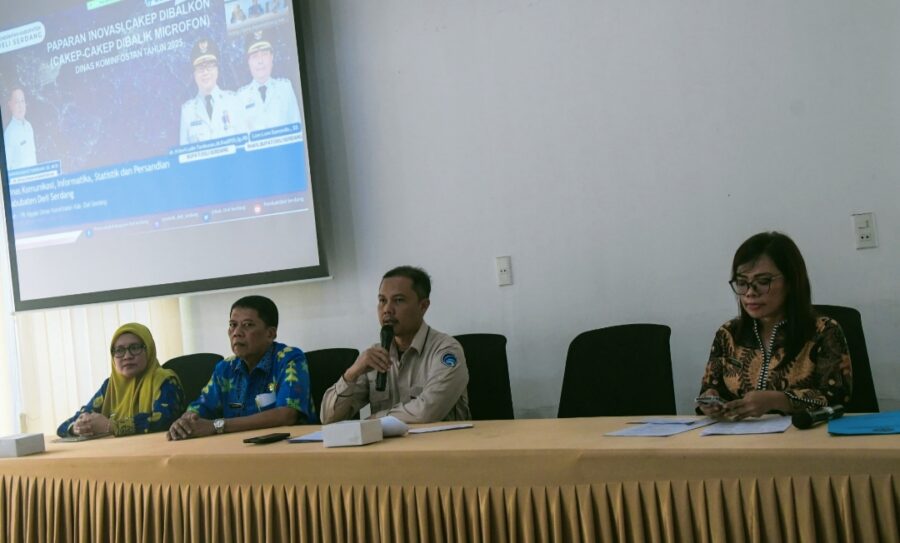Podcast Cakep di Balkon Hadirkan Komunikasi Publik Adaptif & Modern