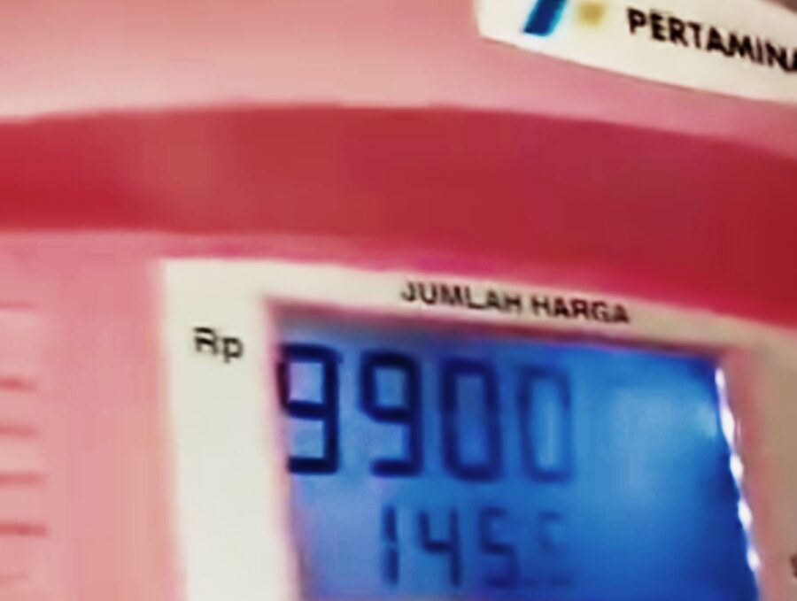 SPBU Digerebek Warga Yang Kesal Dibatasi Waktu Pengisian
