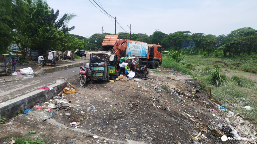 Camat Medan Johor Bentuk Posko Pengawasan untuk Libas Pembuang Sampah Liar
