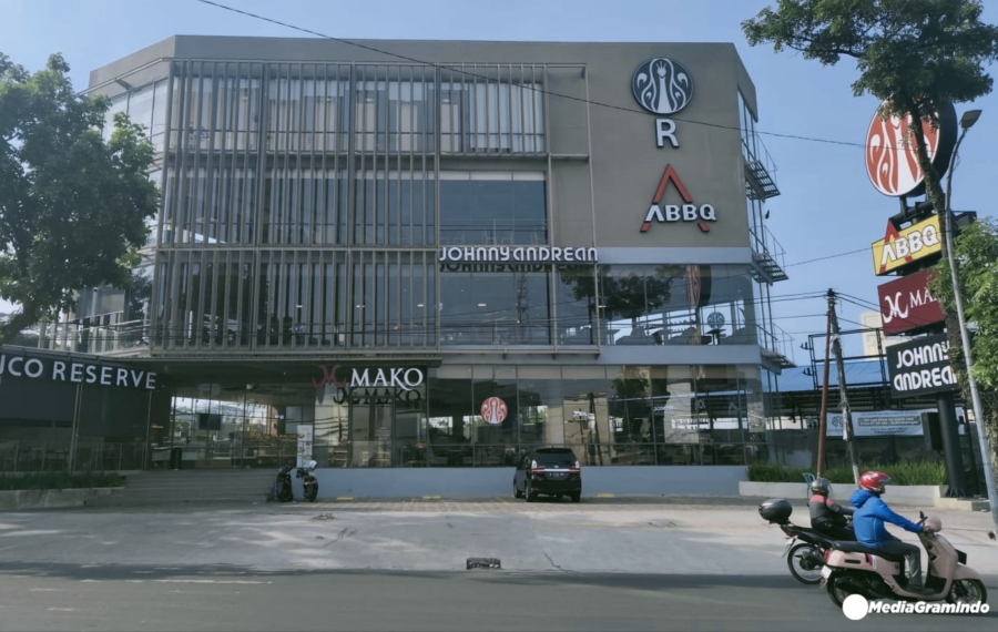 Caplok Trotoar Jadi Lahan Parkir, Gerai J.CO Adam Malik Bakal Dibongkar Paksa