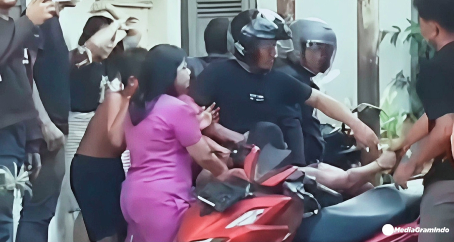 Gerebek Narkoba di Jalan Multatuli Medan Polisi Dilempari Batu