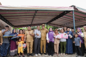 Bupati Deli Serdang Tinjau Program Prioritas di Kutalimbaru