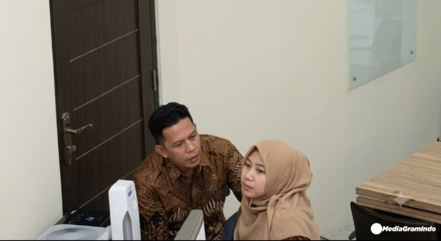Diduga Bermesraan Pakai Seragam Dinas, Dua Ad HolASN Sumbar Diperiksa Tim Ad Hoc