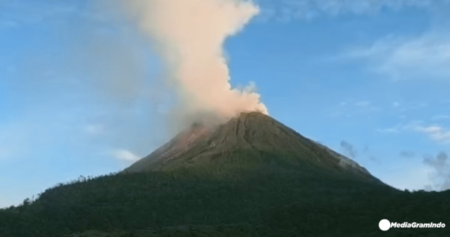 Aktivitas Gunung Sinabung Asap Kawah Capai 900 Meter, Warga Diminta Waspada