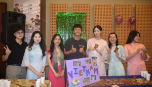 Suara dari 5 Negara: Kisah Exchange Participants di Balik Panggung Global Village 4.0