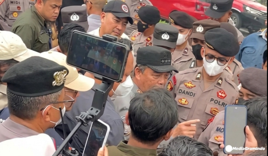 Desak Karhutla Ditetapkan Bencana Nasional, Gubernur Bentak Mahasiswa