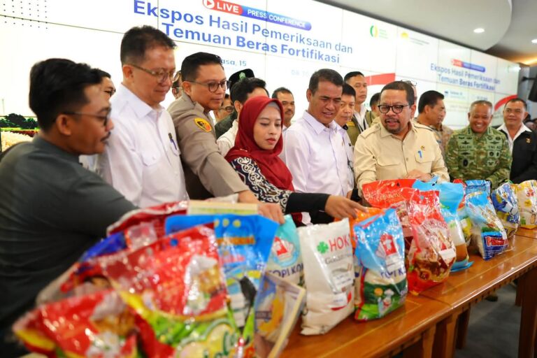 25 Merek Beras Premium Bermasalah Kementerian Pertanian Minta di Proses Hukum