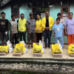 Aksi Berbagi Pada HUT Ke-62, DPD Golkar Pakpak Bharat Beri Bantuan Korban Kebakaran Natam