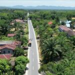 Jalan Hutaimbaru-Sipiongot Rampung 92% Warga Bahagia